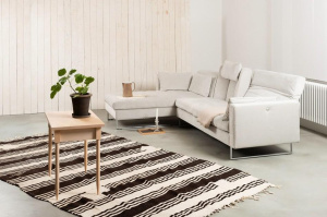sofa Bruhl Embrace 1