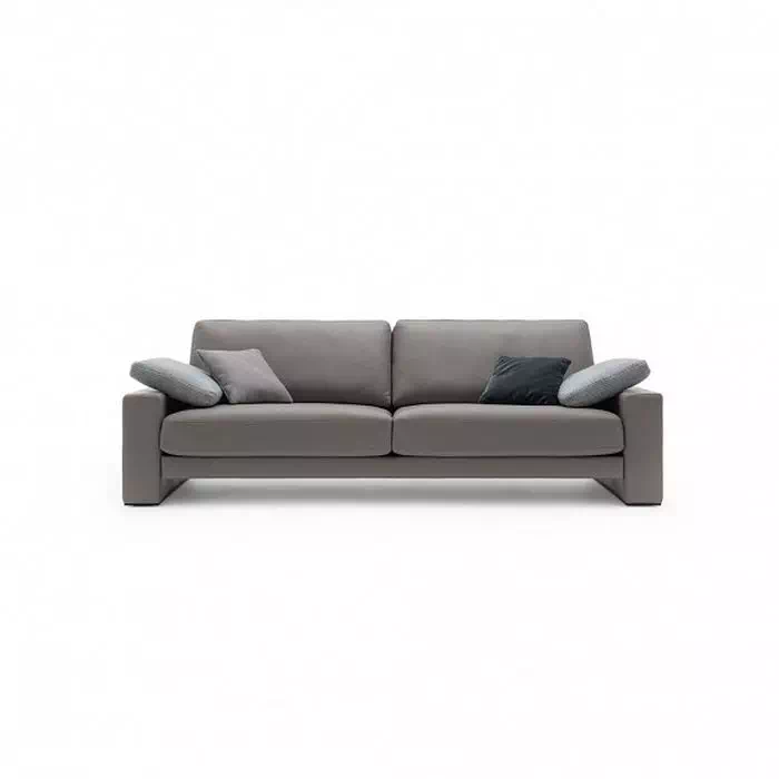 kanapa z szarej skróry